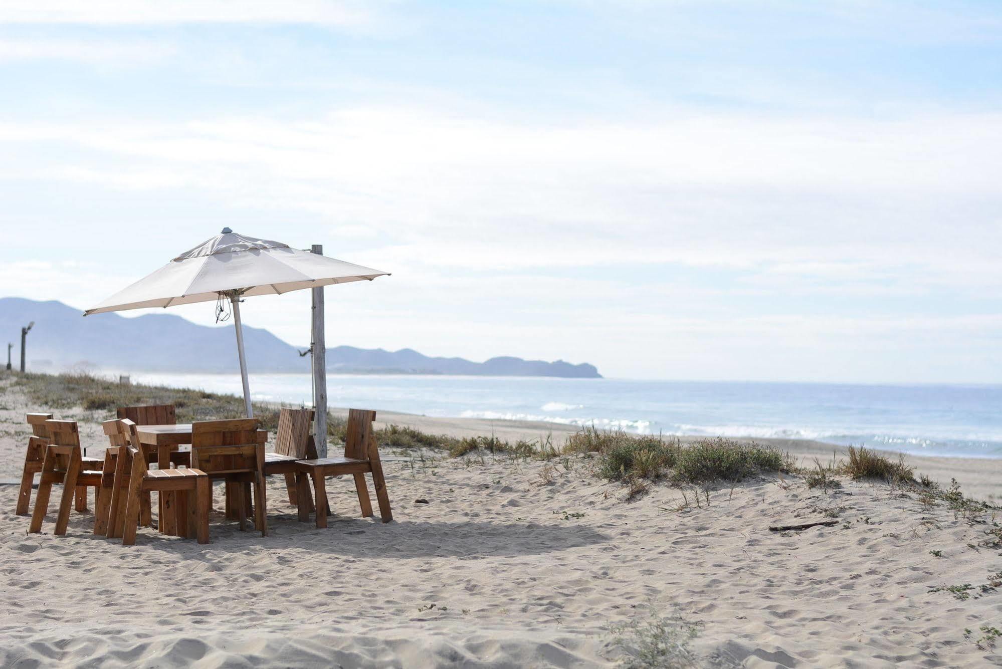 Tortugas Cerritos Beachfront Hotel El Pescadero  Exteriör bild